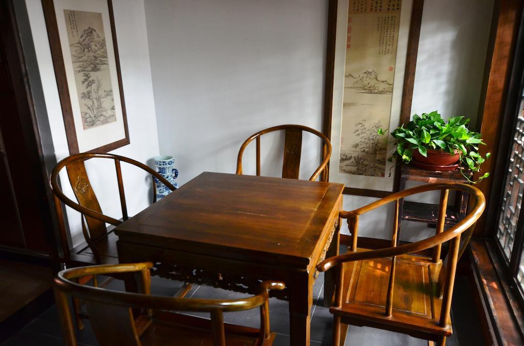 Renli Hotel  Chengdu Bagian luar foto