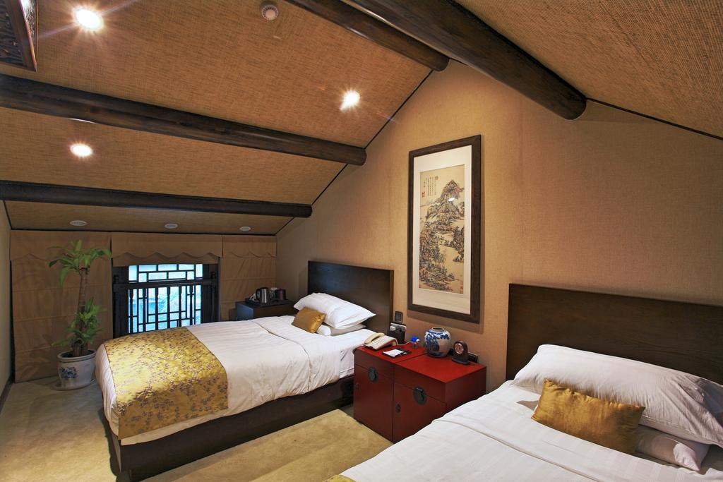 Renli Hotel  Chengdu Bagian luar foto