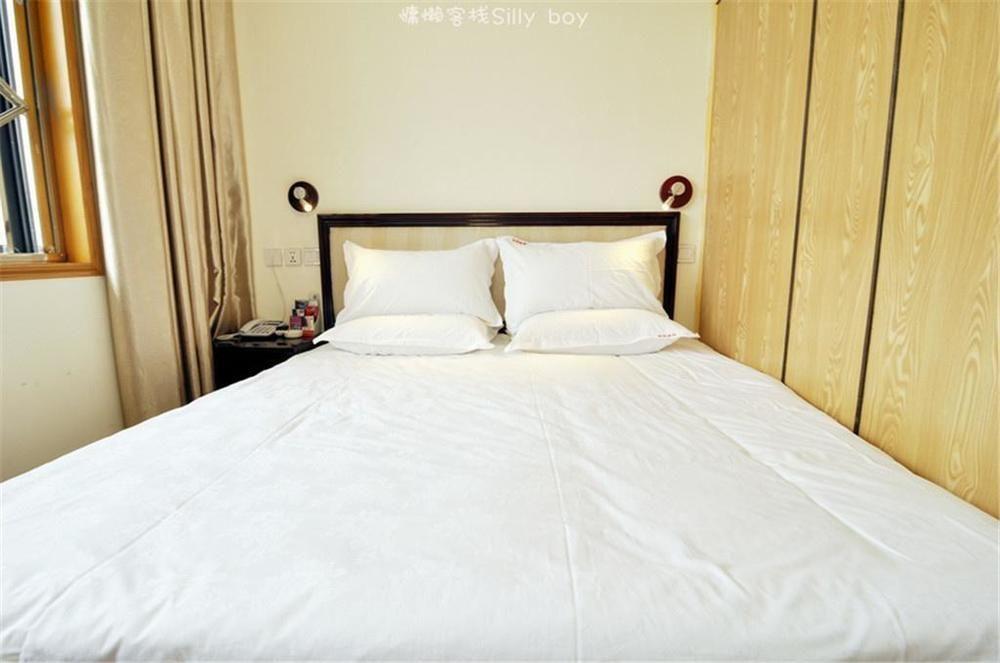 Renli Hotel  Chengdu Bagian luar foto