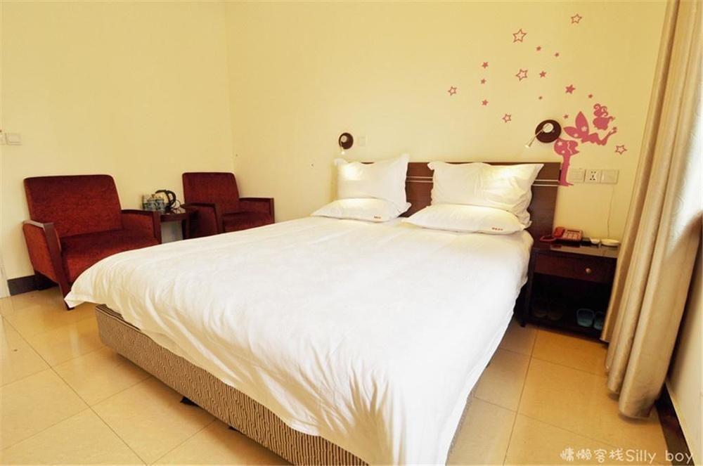 Renli Hotel  Chengdu Bagian luar foto