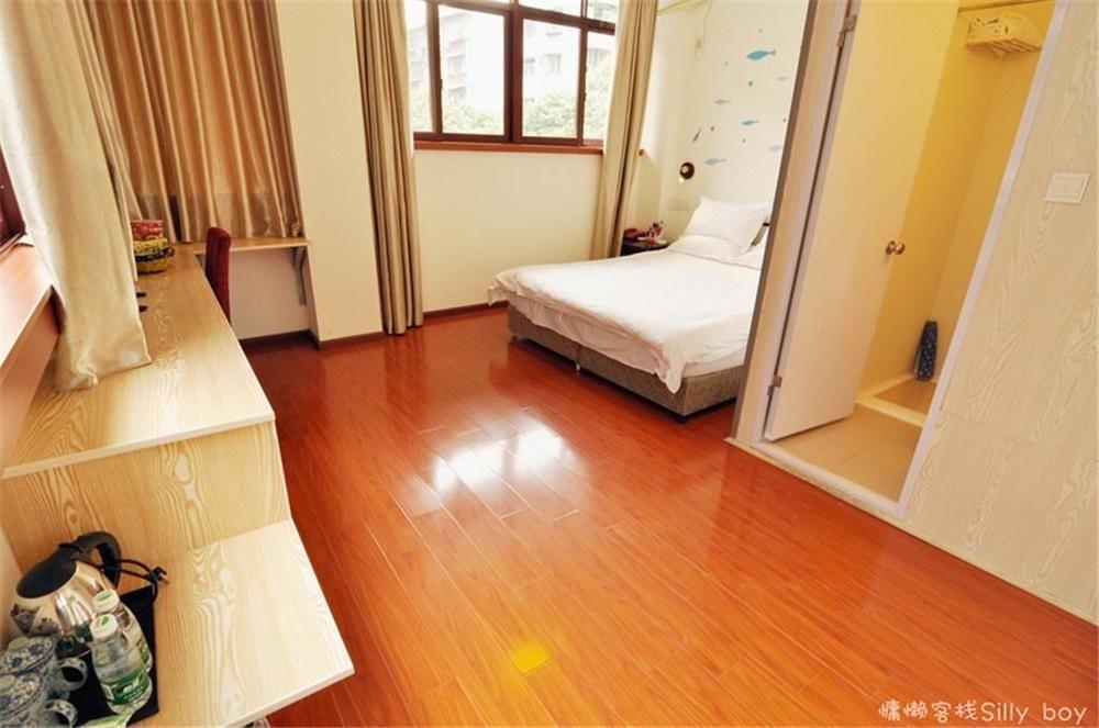 Renli Hotel  Chengdu Bagian luar foto