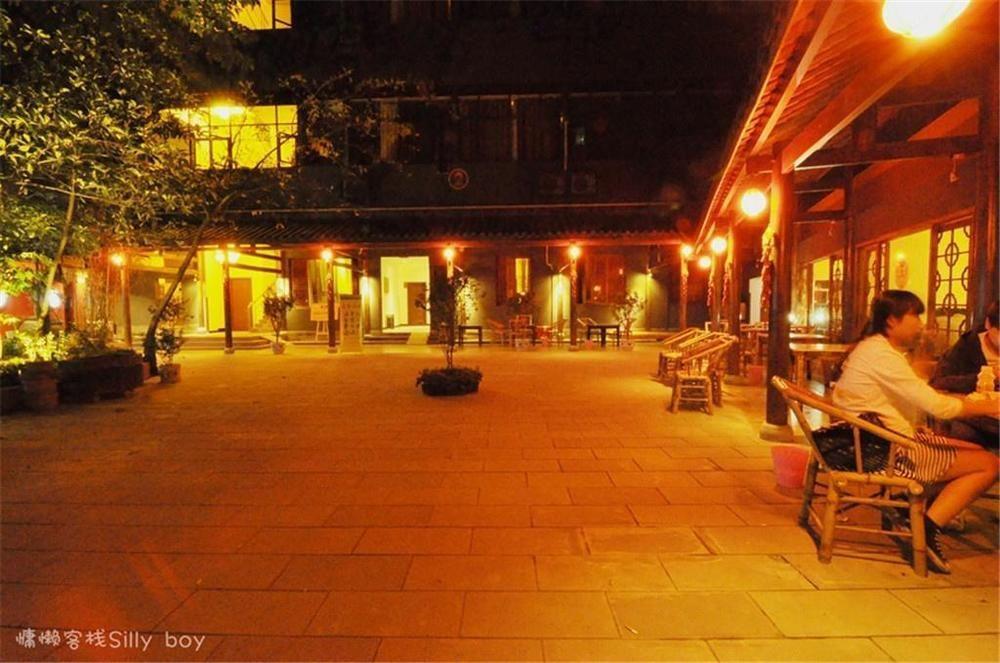 Renli Hotel  Chengdu Bagian luar foto