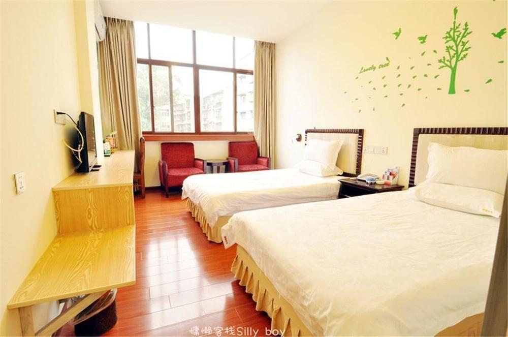 Renli Hotel  Chengdu Bagian luar foto
