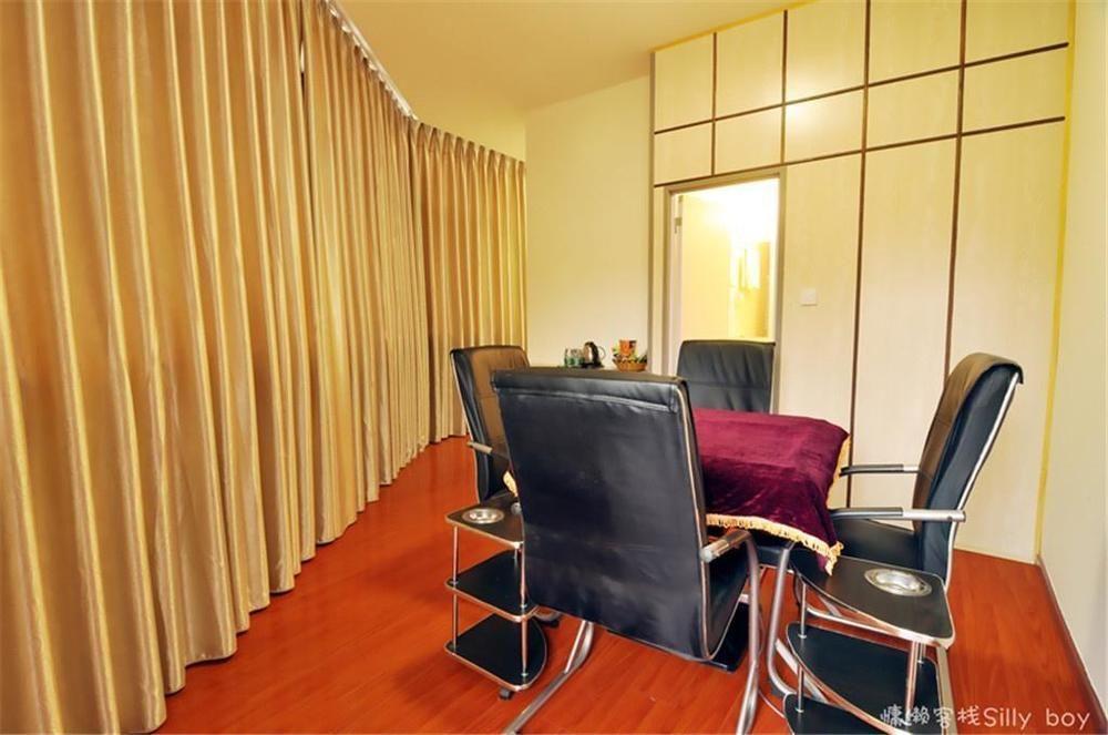 Renli Hotel  Chengdu Bagian luar foto
