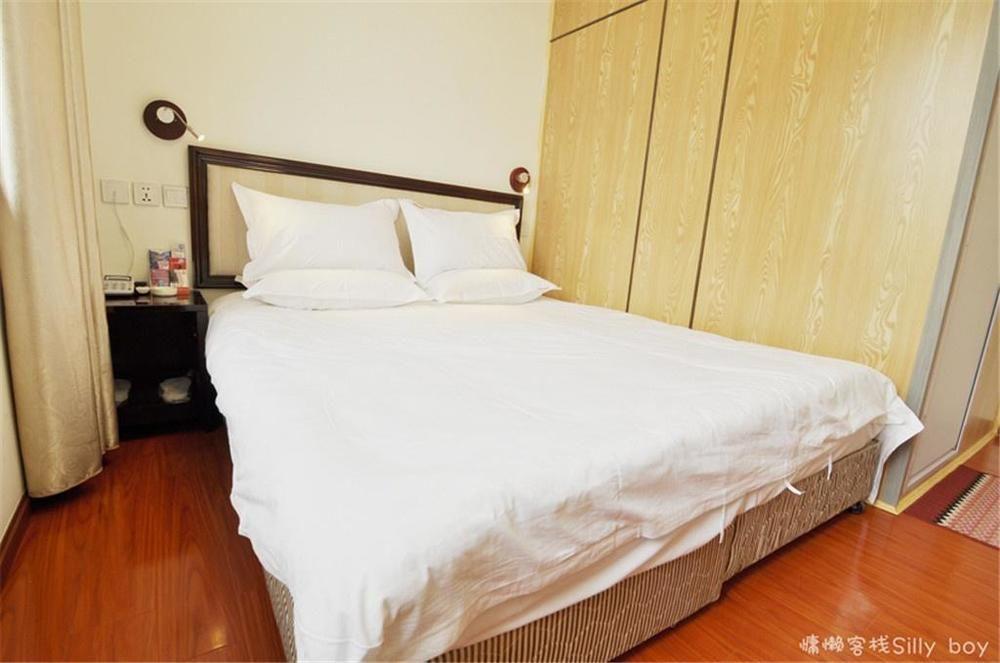 Renli Hotel  Chengdu Bagian luar foto