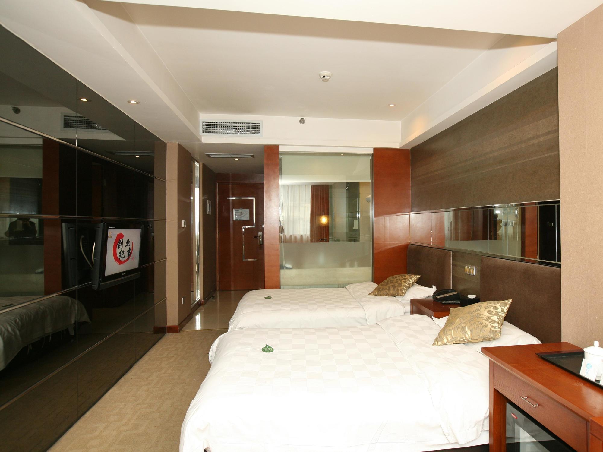 Renli Hotel  Chengdu Bagian luar foto