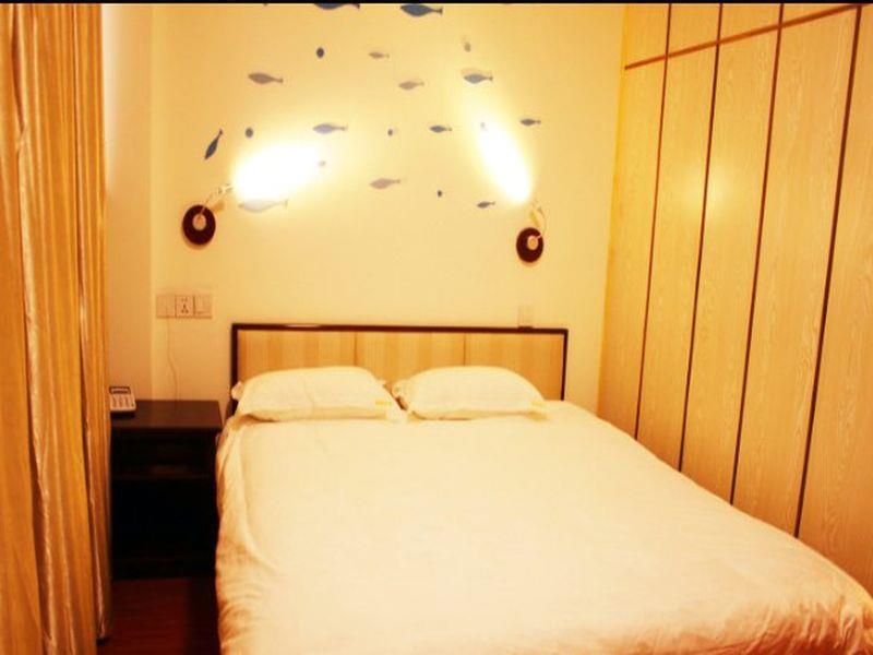 Renli Hotel  Chengdu Bagian luar foto
